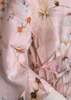 جلابية روز فلورال بأربطة جانبية