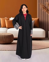 عباية بناتي