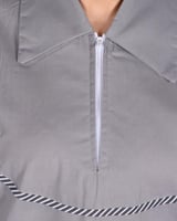 زي عاملات كويتي محتشم