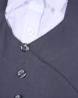 مريول روضة رمادي بازرار على الصدر