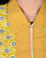 طقم عاملات بسحاب و ياقة