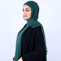 طرحة نسائية شيفون ببندانة ملونة