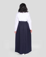 تنورة مريول مدرسية لون كحلي بخصر مطاطي