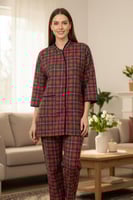 زي موحد للعاملات