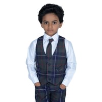 طقم روضة ولادي من كنزي كاروهات