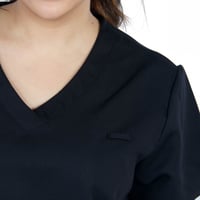 سكراب طبي أوفر سايز نسائي لون أسود