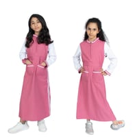 مريول إبتدائي وردي بتصميم كويتي من ذو الجناحين