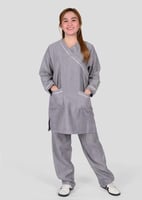 زي عاملات شتوي بجيوب امامية