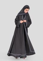 عبايةشيفون حرير مفتوحة مع طرحة