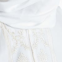 طقم شرشف صلاة مطرز 3 قطع أبيض