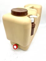 جركل ماء بمقاسات مختلفة