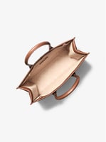 توت كبير من مايكل كورس باللون البني