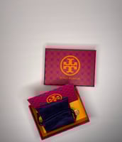 اسوارة باللون الازرق من توري برتش