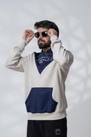 بلوفر شتوي كحلي مع بيج شبابي