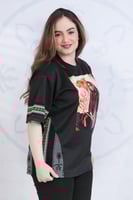 تيشرت اسود االتأسيس اوفر سايز بتدخيلات السدو