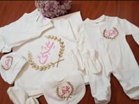 طقم مواليد بناتي