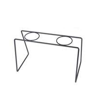 حامل اقماع معدني