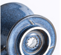 قمع قهوة سيراميك ملون بتصميم كلاسيكي