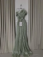 فستان ناعم اوف شولدر بوردات لون اخضر باستيل