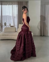 فستان ناعم برغندي