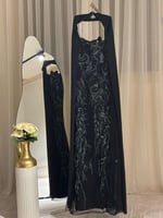 فستان سهرة أسود توب مطرز مع شال