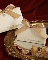 توزيعات للكبار جاهزة ومعبئة "5 حبات" لون سكري