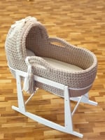 سرير مواليد كروشيه بسقف كامل