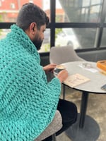 بطانية 80*140 بخيوط بوفي