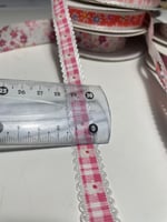 شرائط ملونه