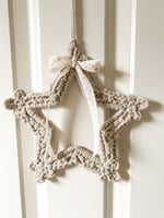 حلقة معدنية على شكل نجمة لاعمال المكرمية