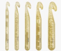 سنارة كروشيه بلاستيكية عملاقة – حجم واحد