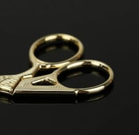 مقص اللقلاق