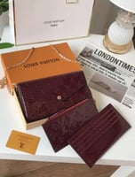 شنطة الفي لويس فيتون عنابي غامق لامع صغير