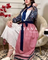 فستان ثلاثي الألوان