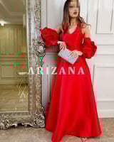 فستان لون احمر ناري