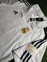 تيشيرت ريال مدريد الكلاسيكي - زيدان 5 (إصدار خاص)