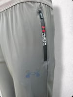 سروال أندر ارمور رمادي