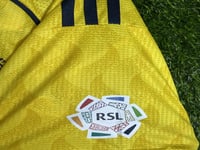 طقم النصر الأساسي ولادي 25/26 (فئة جمهور)