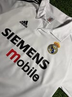 طقم ريال مدريد فئة الجمهور نسخة زيدان 2003/2002