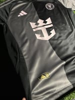 طقم انتر ميامي ميسي فئة الجمهور 24/25