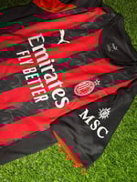 طقم إي سي ميلان الأساسي 2026/2025 - فئة الجمهور