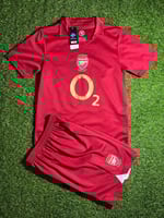 طقم ارسنال فئة الجمهور نسخة هنري 2006/2005