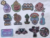 ملصقات 13 قطعه