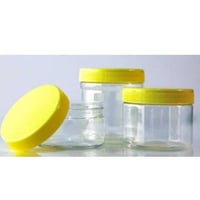 علب بلاستيكية