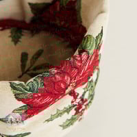 1183 حافظة مخبوزات الوردة الحمراء