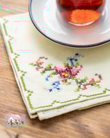 3688 مفرش انتيك مطرز همسة ورد