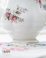 3664 ابريق شاي انتيك من رويال البرت Royal Albert