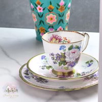 3424 كوب مع صحنين انتيك من رويال ستافورد