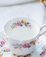 3661 كوب مع صحن انتيك من رويال ستافورد