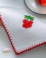 3689 مفرش انتيك مطرز وردة المساء